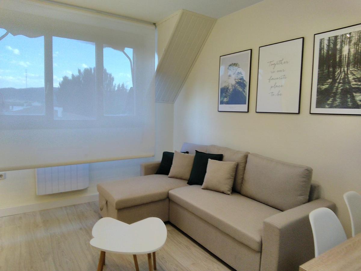 Apartamento Alba Jaca Exterior photo